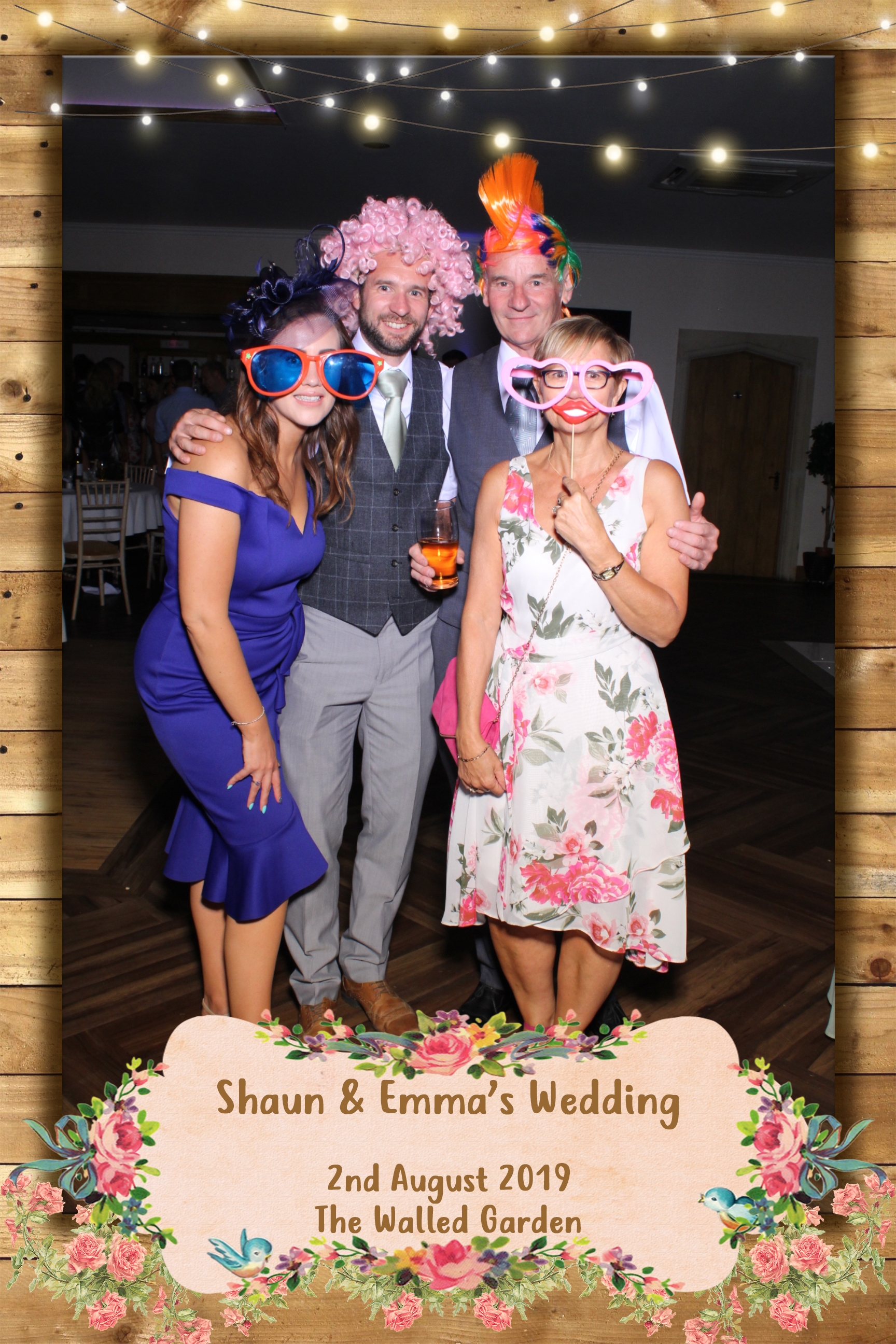 Shaun and Emma's Wedding | View more photos from the event at images.mobile-photo-booth.com/u/MobilePhotoBoothUK/Shaun-and-Emmas-Wedding